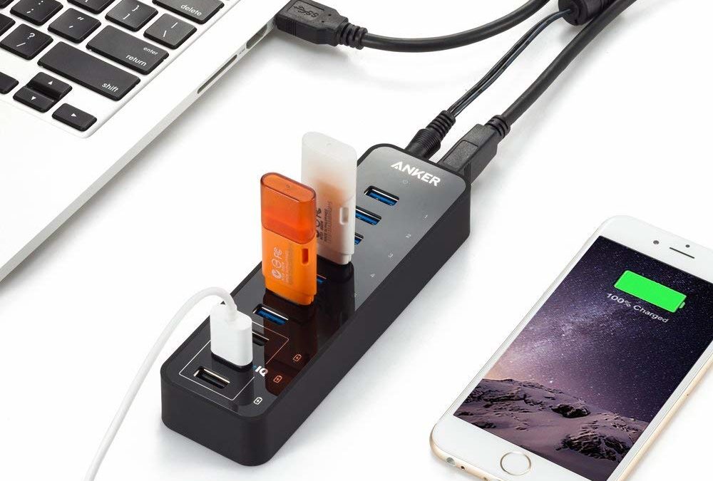 Ten Port USB 3.0 Hub For Connections and Charging